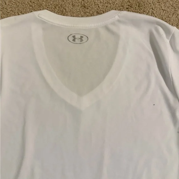 Under armour Women's White Short Sleeve V-Neck Tee - Picture 5 of 5